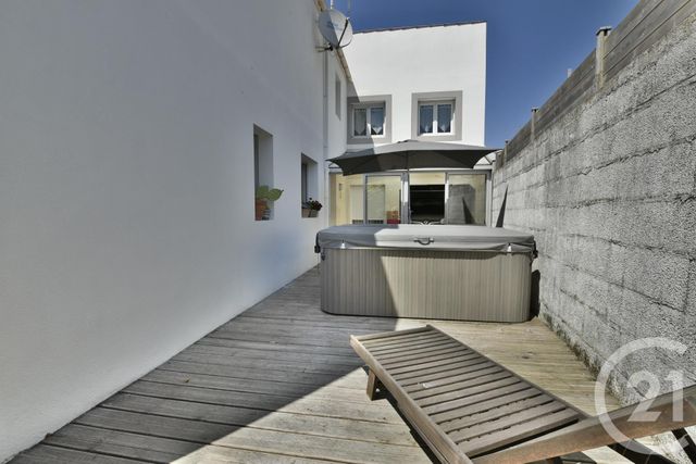 Afficher la photo en grand maison à vendre - 12 pièces - 249.98 m2 - ST HILAIRE DE RIEZ - 85 - PAYS-DE-LOIRE - Century 21 Atlantique Immo