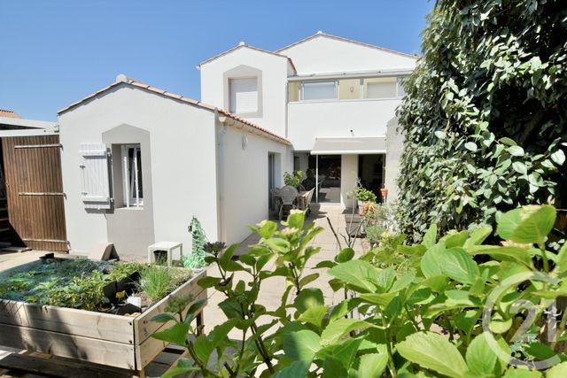 Afficher la photo en grand maison à vendre - 12 pièces - 249.98 m2 - ST HILAIRE DE RIEZ - 85 - PAYS-DE-LOIRE - Century 21 Atlantique Immo