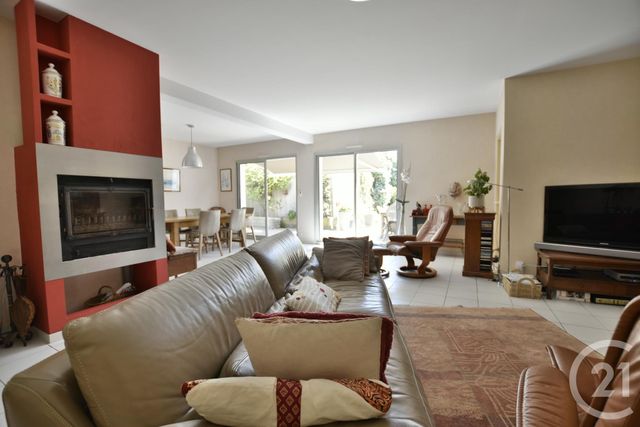 Afficher la photo en grand maison à vendre - 12 pièces - 249.98 m2 - ST HILAIRE DE RIEZ - 85 - PAYS-DE-LOIRE - Century 21 Atlantique Immo