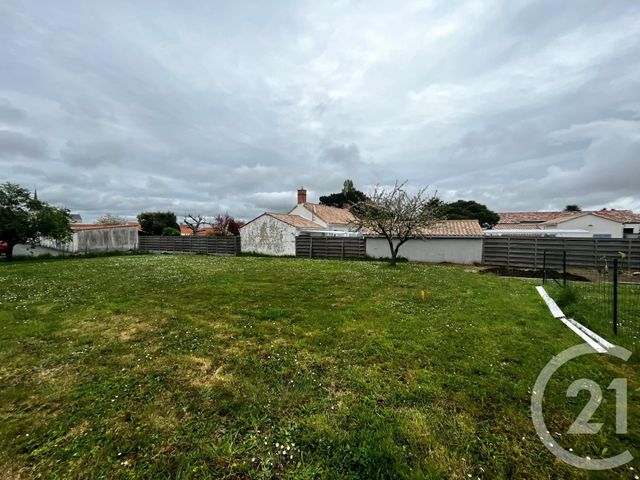 terrain à vendre - 614.0 m2 - ST HILAIRE DE RIEZ - 85 - PAYS-DE-LOIRE - Century 21 Atlantique Immo