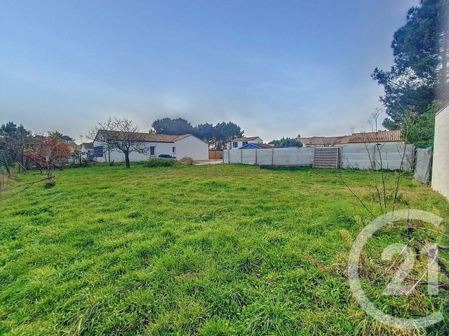 terrain à vendre - 563.0 m2 - ST HILAIRE DE RIEZ - 85 - PAYS-DE-LOIRE - Century 21 Atlantique Immo