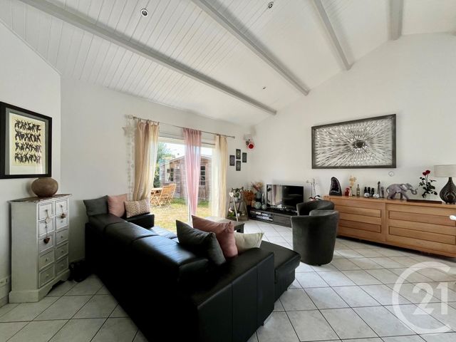 maison à vendre - 6 pièces - 111.5 m2 - ST HILAIRE DE RIEZ - 85 - PAYS-DE-LOIRE - Century 21 Atlantique Immo