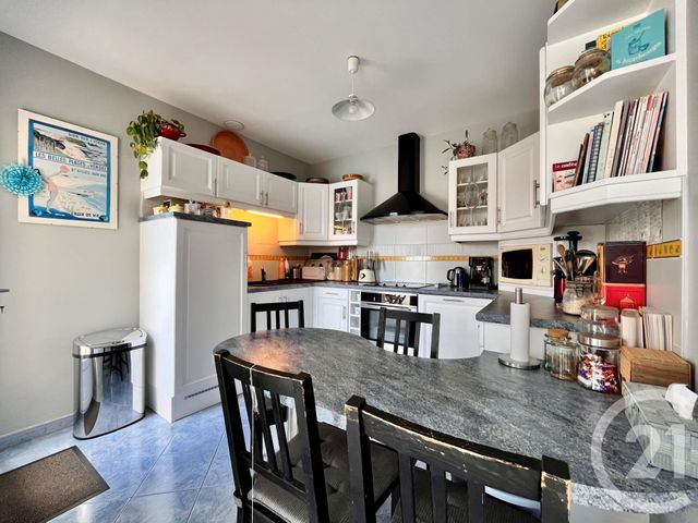 maison à vendre - 6 pièces - 111.5 m2 - ST HILAIRE DE RIEZ - 85 - PAYS-DE-LOIRE - Century 21 Atlantique Immo