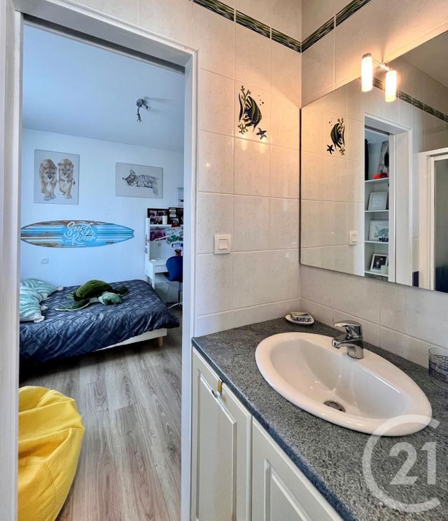 maison à vendre - 6 pièces - 111.5 m2 - ST HILAIRE DE RIEZ - 85 - PAYS-DE-LOIRE - Century 21 Atlantique Immo