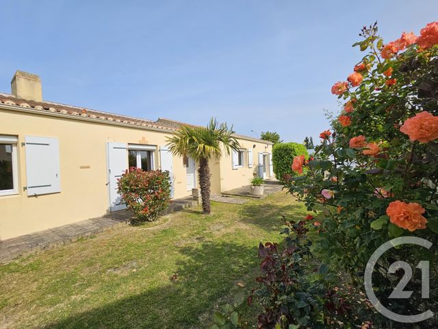 maison à vendre - 5 pièces - 127.0 m2 - ST HILAIRE DE RIEZ - 85 - PAYS-DE-LOIRE - Century 21 Atlantique Immo