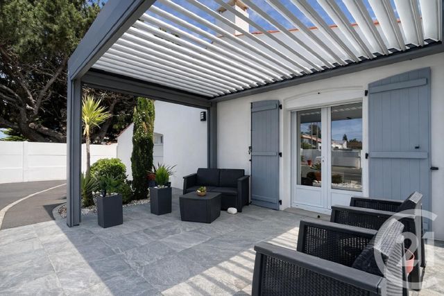 maison à vendre - 5 pièces - 119.0 m2 - ST HILAIRE DE RIEZ - 85 - PAYS-DE-LOIRE - Century 21 Atlantique Immo