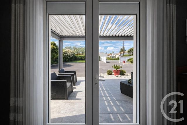 maison à vendre - 5 pièces - 119.0 m2 - ST HILAIRE DE RIEZ - 85 - PAYS-DE-LOIRE - Century 21 Atlantique Immo