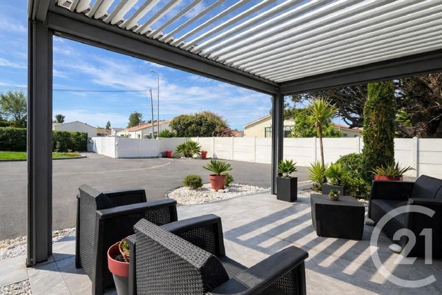 maison à vendre - 5 pièces - 119.0 m2 - ST HILAIRE DE RIEZ - 85 - PAYS-DE-LOIRE - Century 21 Atlantique Immo