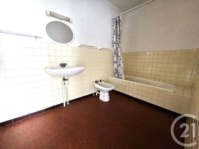 Appartement F3 à vendre - 3 pièces - 82.04 m2 - ST HILAIRE DE RIEZ - 85 - PAYS-DE-LOIRE - Century 21 Atlantique Immo