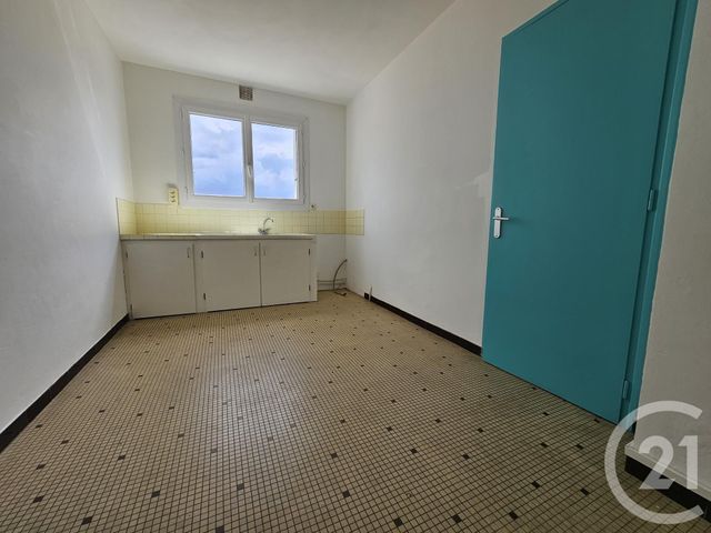 Appartement F3 à vendre - 3 pièces - 82.04 m2 - ST HILAIRE DE RIEZ - 85 - PAYS-DE-LOIRE - Century 21 Atlantique Immo
