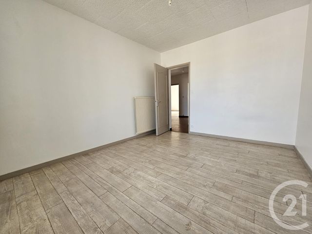 Appartement F3 à vendre - 3 pièces - 82.04 m2 - ST HILAIRE DE RIEZ - 85 - PAYS-DE-LOIRE - Century 21 Atlantique Immo