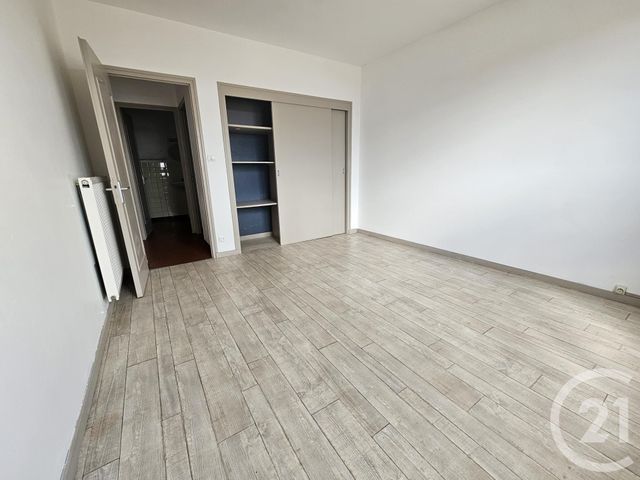 Appartement F3 à vendre - 3 pièces - 82.04 m2 - ST HILAIRE DE RIEZ - 85 - PAYS-DE-LOIRE - Century 21 Atlantique Immo
