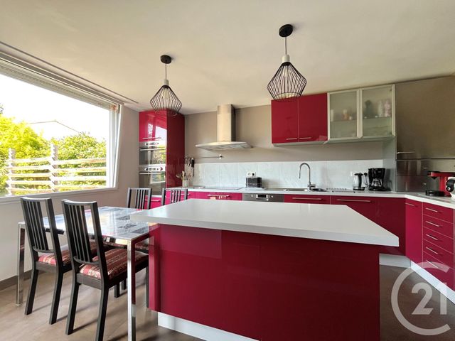 maison à vendre - 10 pièces - 226.25 m2 - ST HILAIRE DE RIEZ - 85 - PAYS-DE-LOIRE - Century 21 Atlantique Immo