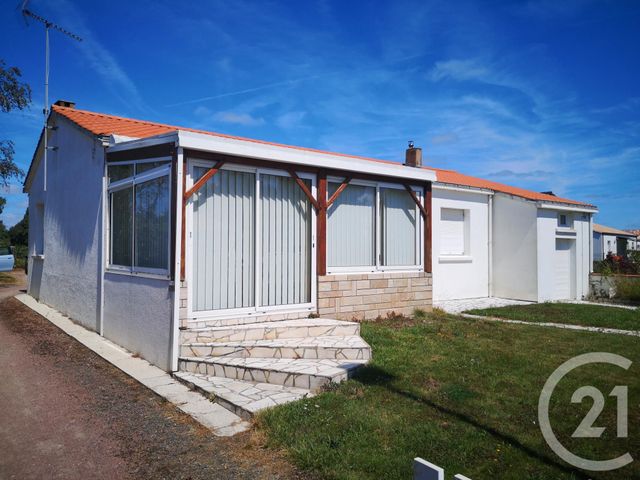 maison à vendre - 4 pièces - 99.87 m2 - L AIGUILLON SUR VIE - 85 - PAYS-DE-LOIRE - Century 21 Atlantique Immo