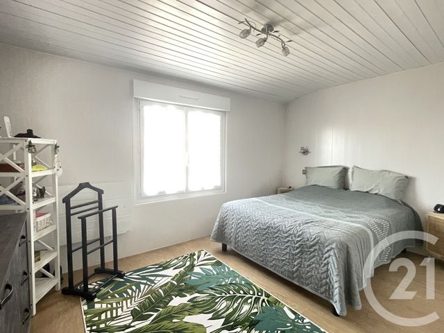 maison à vendre - 5 pièces - 138.0 m2 - ST HILAIRE DE RIEZ - 85 - PAYS-DE-LOIRE - Century 21 Atlantique Immo