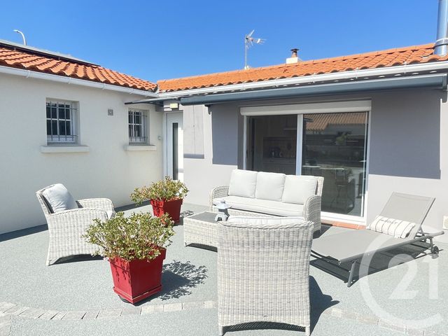 maison à vendre - 5 pièces - 138.0 m2 - ST HILAIRE DE RIEZ - 85 - PAYS-DE-LOIRE - Century 21 Atlantique Immo