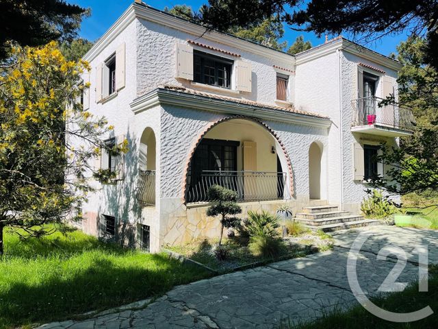 maison à vendre - 6 pièces - 170.0 m2 - ST HILAIRE DE RIEZ - 85 - PAYS-DE-LOIRE - Century 21 Atlantique Immo