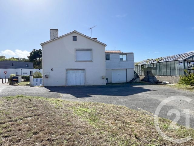 maison à vendre - 6 pièces - 138.0 m2 - ST HILAIRE DE RIEZ - 85 - PAYS-DE-LOIRE - Century 21 Atlantique Immo