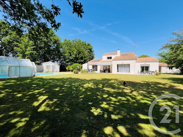 maison à vendre - 8 pièces - 178.24 m2 - NOTRE DAME DE RIEZ - 85 - PAYS-DE-LOIRE - Century 21 Atlantique Immo