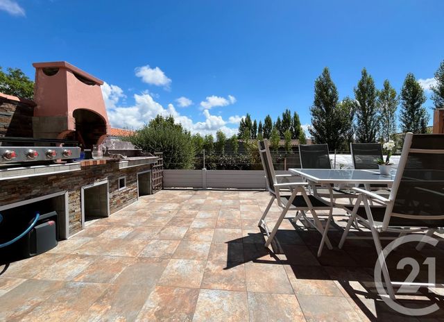 maison à vendre - 7 pièces - 133.72 m2 - ST HILAIRE DE RIEZ - 85 - PAYS-DE-LOIRE - Century 21 Atlantique Immo