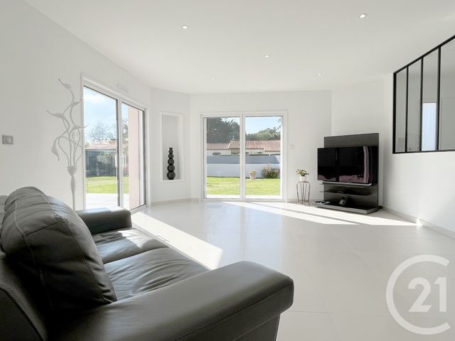 Afficher la photo en grand maison à vendre - 6 pièces - 129.73 m2 - COMMEQUIERS - 85 - PAYS-DE-LOIRE - Century 21 Atlantique Immo