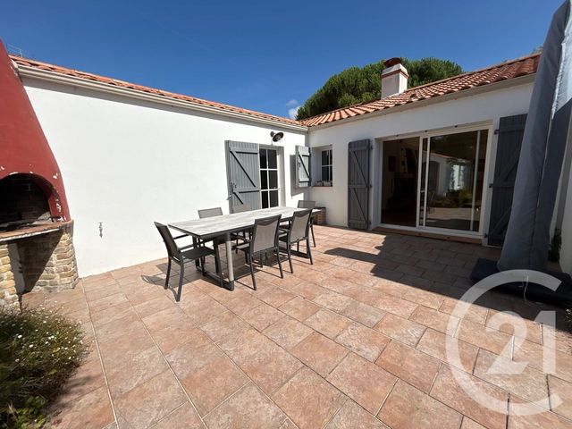 maison à vendre - 5 pièces - 148.46 m2 - ST HILAIRE DE RIEZ - 85 - PAYS-DE-LOIRE - Century 21 Atlantique Immo