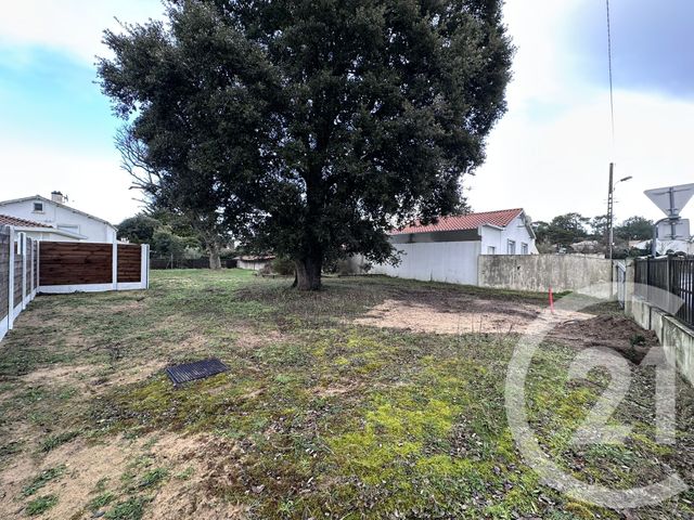 terrain à vendre - 476.0 m2 - ST HILAIRE DE RIEZ - 85 - PAYS-DE-LOIRE - Century 21 Atlantique Immo
