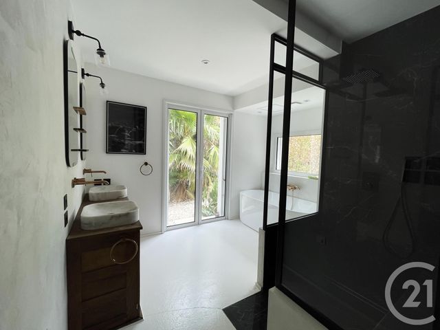 maison à vendre - 3 pièces - 119.91 m2 - ST HILAIRE DE RIEZ - 85 - PAYS-DE-LOIRE - Century 21 Atlantique Immo