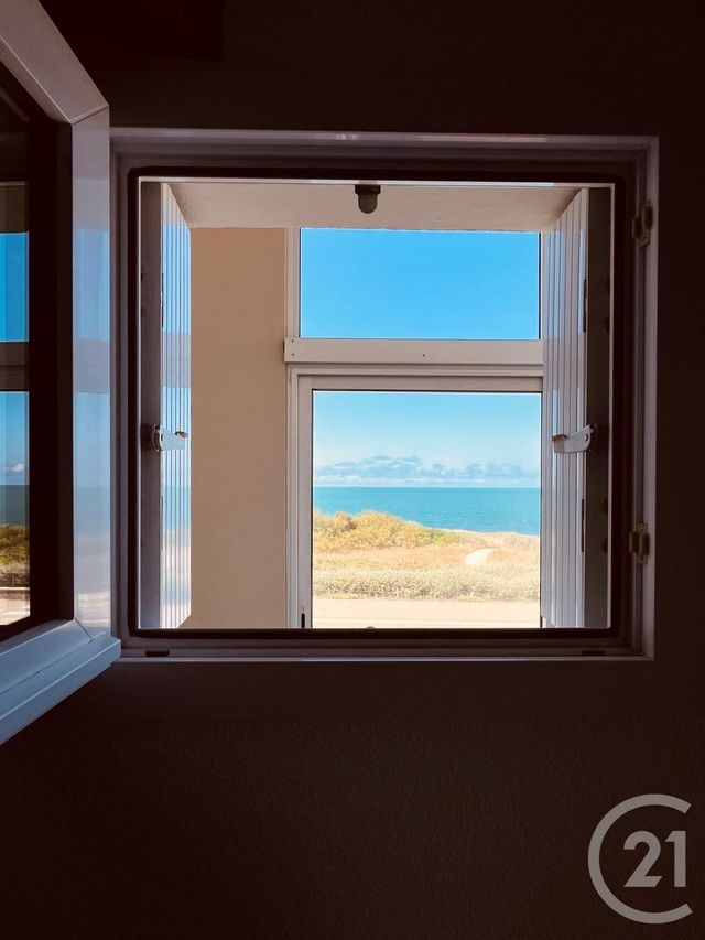 Appartement T3 à vendre - 4 pièces - 60.95 m2 - ST HILAIRE DE RIEZ - 85 - PAYS-DE-LOIRE - Century 21 Atlantique Immo