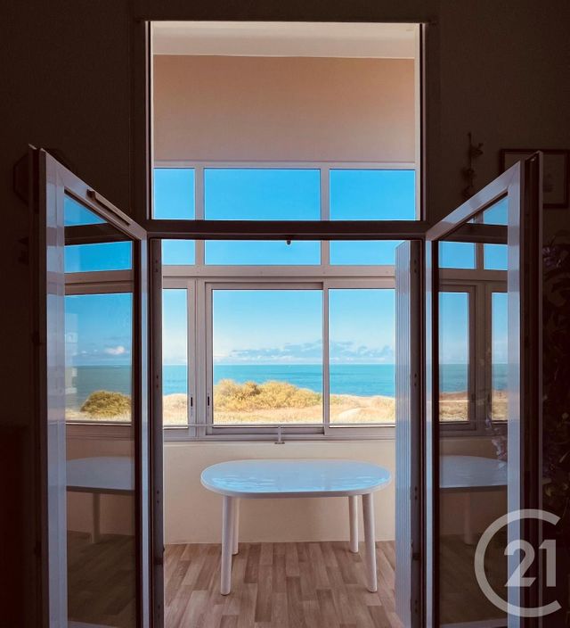 Appartement T3 à vendre - 4 pièces - 60.95 m2 - ST HILAIRE DE RIEZ - 85 - PAYS-DE-LOIRE - Century 21 Atlantique Immo