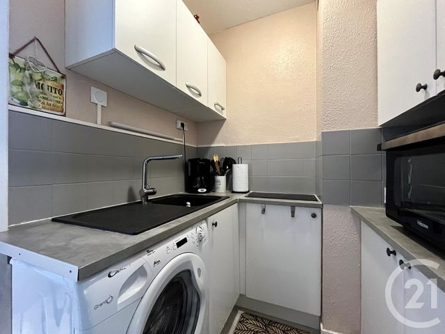 Appartement T3 à vendre - 3 pièces - 45.32 m2 - ST HILAIRE DE RIEZ - 85 - PAYS-DE-LOIRE - Century 21 Atlantique Immo