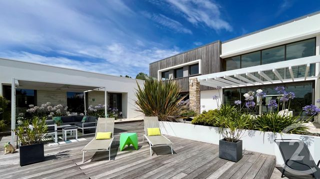 maison à vendre - 10 pièces - 384.4 m2 - ST HILAIRE DE RIEZ - 85 - PAYS-DE-LOIRE - Century 21 Atlantique Immo