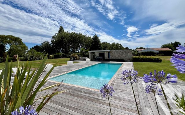 maison à vendre - 10 pièces - 384.4 m2 - ST HILAIRE DE RIEZ - 85 - PAYS-DE-LOIRE - Century 21 Atlantique Immo