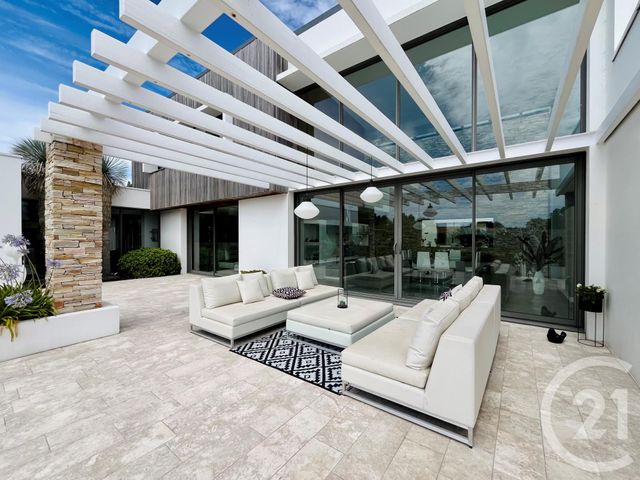 maison à vendre - 10 pièces - 384.4 m2 - ST HILAIRE DE RIEZ - 85 - PAYS-DE-LOIRE - Century 21 Atlantique Immo