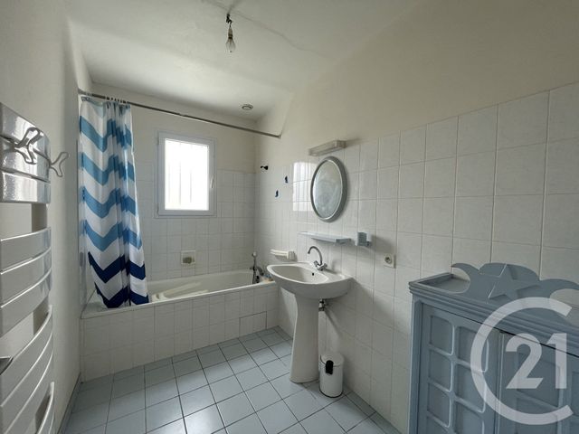 maison à vendre - 5 pièces - 86.6 m2 - ST HILAIRE DE RIEZ - 85 - PAYS-DE-LOIRE - Century 21 Atlantique Immo