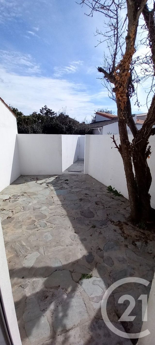 maison à vendre - 3 pièces - 57.49 m2 - ST HILAIRE DE RIEZ - 85 - PAYS-DE-LOIRE - Century 21 Atlantique Immo