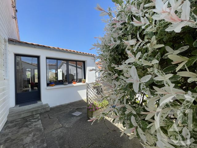maison à vendre - 7 pièces - 139.81 m2 - ST HILAIRE DE RIEZ - 85 - PAYS-DE-LOIRE - Century 21 Atlantique Immo