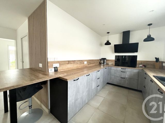 maison à vendre - 6 pièces - 153.47 m2 - ST HILAIRE DE RIEZ - 85 - PAYS-DE-LOIRE - Century 21 Atlantique Immo