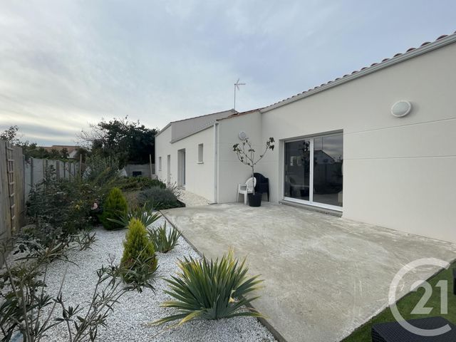 maison à vendre - 6 pièces - 153.47 m2 - ST HILAIRE DE RIEZ - 85 - PAYS-DE-LOIRE - Century 21 Atlantique Immo