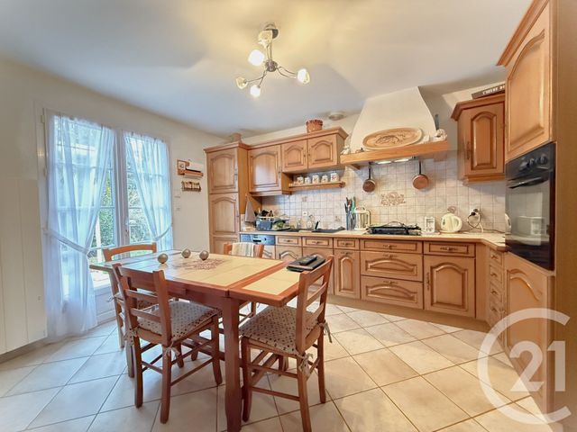 maison à vendre - 7 pièces - 201.27 m2 - ST HILAIRE DE RIEZ - 85 - PAYS-DE-LOIRE - Century 21 Atlantique Immo