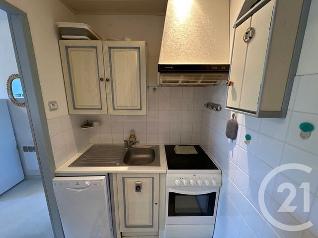 Appartement à vendre - 2 pièces - 35.0 m2 - ST HILAIRE DE RIEZ - 85 - PAYS-DE-LOIRE - Century 21 Atlantique Immo