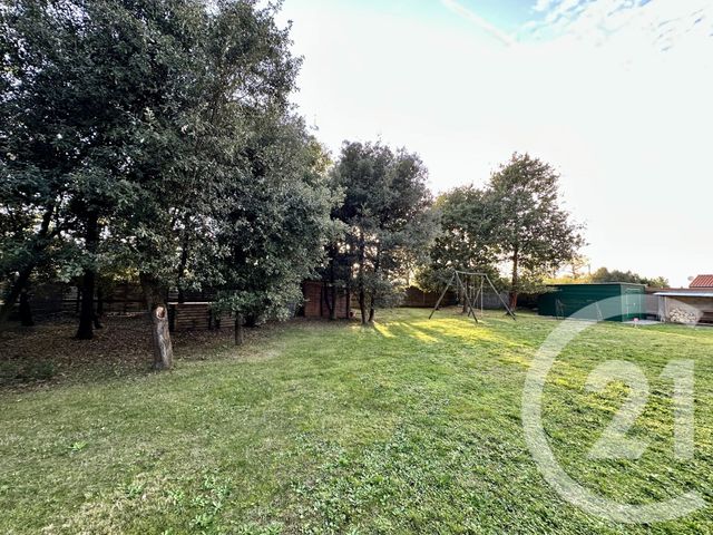 Afficher la photo en grand terrain à vendre - 609.0 m2 - ST HILAIRE DE RIEZ - 85 - PAYS-DE-LOIRE - Century 21 Atlantique Immo