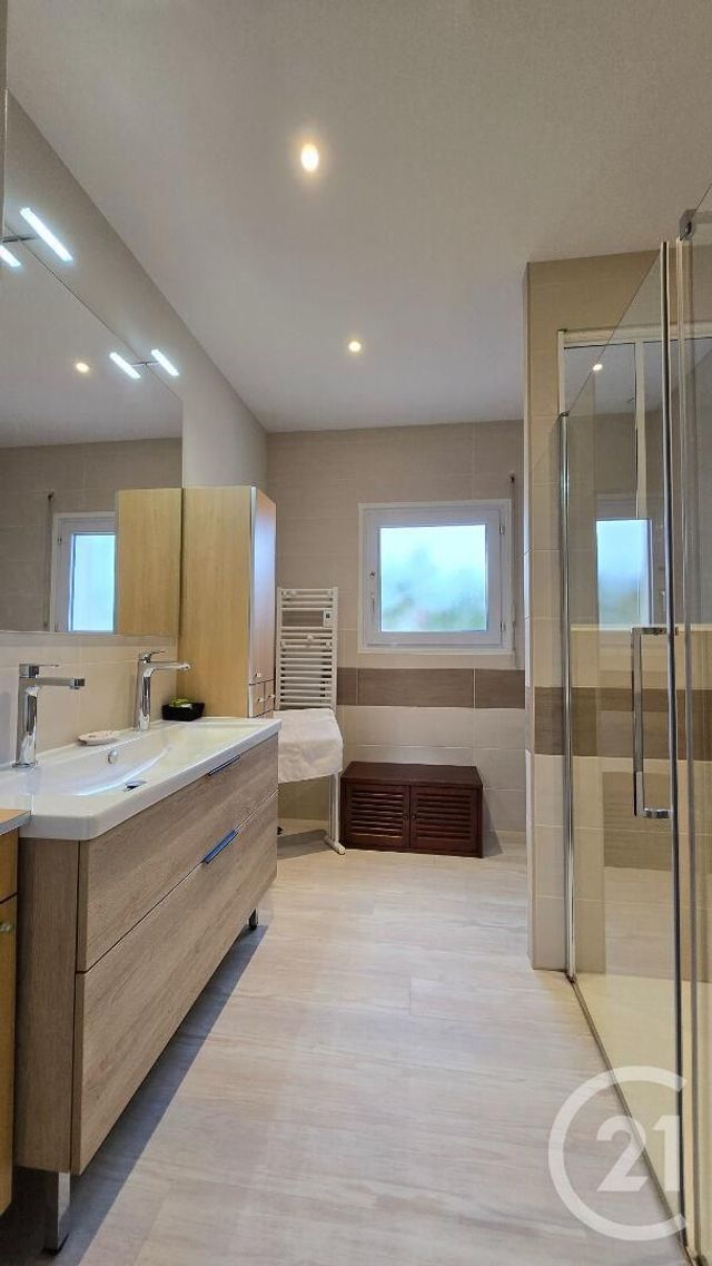 maison à vendre - 7 pièces - 237.0 m2 - NOTRE DAME DE RIEZ - 85 - PAYS-DE-LOIRE - Century 21 Atlantique Immo