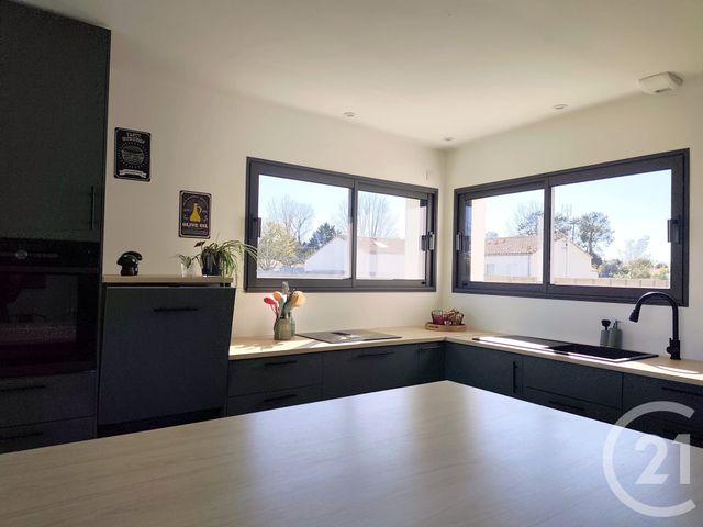 maison à vendre - 5 pièces - 104.08 m2 - ST HILAIRE DE RIEZ - 85 - PAYS-DE-LOIRE - Century 21 Atlantique Immo