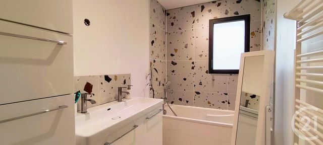 maison à vendre - 5 pièces - 104.08 m2 - ST HILAIRE DE RIEZ - 85 - PAYS-DE-LOIRE - Century 21 Atlantique Immo