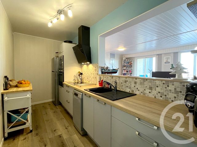 Appartement T2 à vendre - 3 pièces - 67.08 m2 - ST HILAIRE DE RIEZ - 85 - PAYS-DE-LOIRE - Century 21 Atlantique Immo