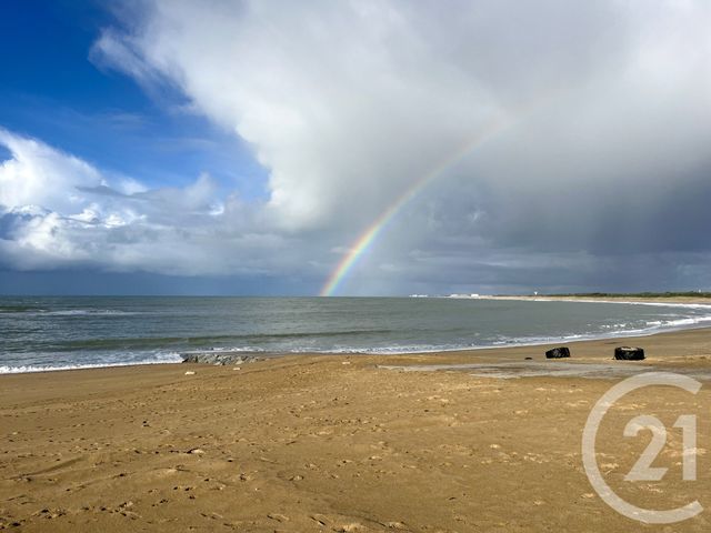 Appartement T2 à vendre - 3 pièces - 67.08 m2 - ST HILAIRE DE RIEZ - 85 - PAYS-DE-LOIRE - Century 21 Atlantique Immo