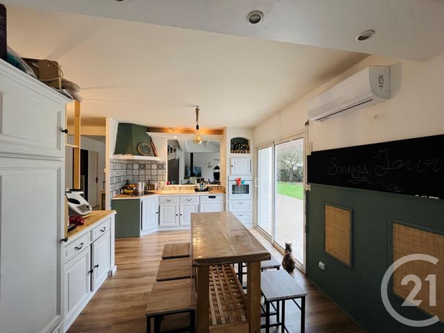 maison à vendre - 8 pièces - 178.24 m2 - NOTRE DAME DE RIEZ - 85 - PAYS-DE-LOIRE - Century 21 Atlantique Immo