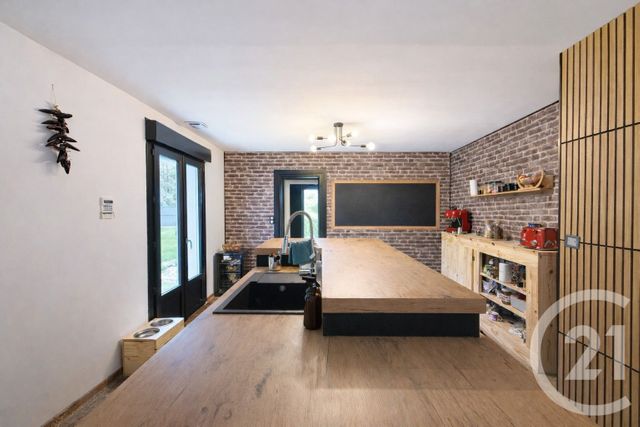 maison à vendre - 6 pièces - 184.76 m2 - ST HILAIRE DE RIEZ - 85 - PAYS-DE-LOIRE - Century 21 Atlantique Immo