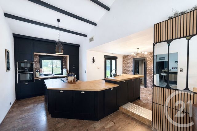 maison à vendre - 6 pièces - 184.76 m2 - ST HILAIRE DE RIEZ - 85 - PAYS-DE-LOIRE - Century 21 Atlantique Immo